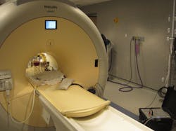 Machinedesign Com Sites Machinedesign com Files Uploads 2013 12 Fig1b Robot In Mri Machinedesign Com Sites Machinedesign com Files Uploads 2013 12 Fig1b Robot In Mri