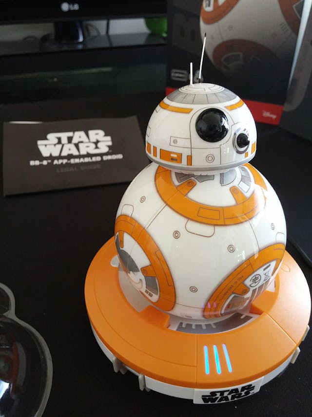 STAR WARS 辛く BB8 Sphero スマホラジコン 売買された STAR WARS 辛く BB8 Sphero スマホラジコン 売買された