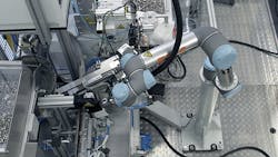 Machinedesign Com Sites Machinedesign com Files Uploads 2016 10 12 Universalrobots 2 Fig Machinedesign Com Sites Machinedesign com Files Uploads 2016 10 12 Universalrobots 2 Fig