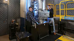 ORNL’s electron microscpe