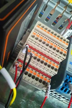 1. DIN-style stackable terminal blocks are a compact and reliable way to make industrial-grade wiring connections. 1. DIN-style stackable terminal blocks are a compact and reliable way to make industrial-grade wiring connections.