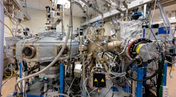 Molecular beam epitaxy machine