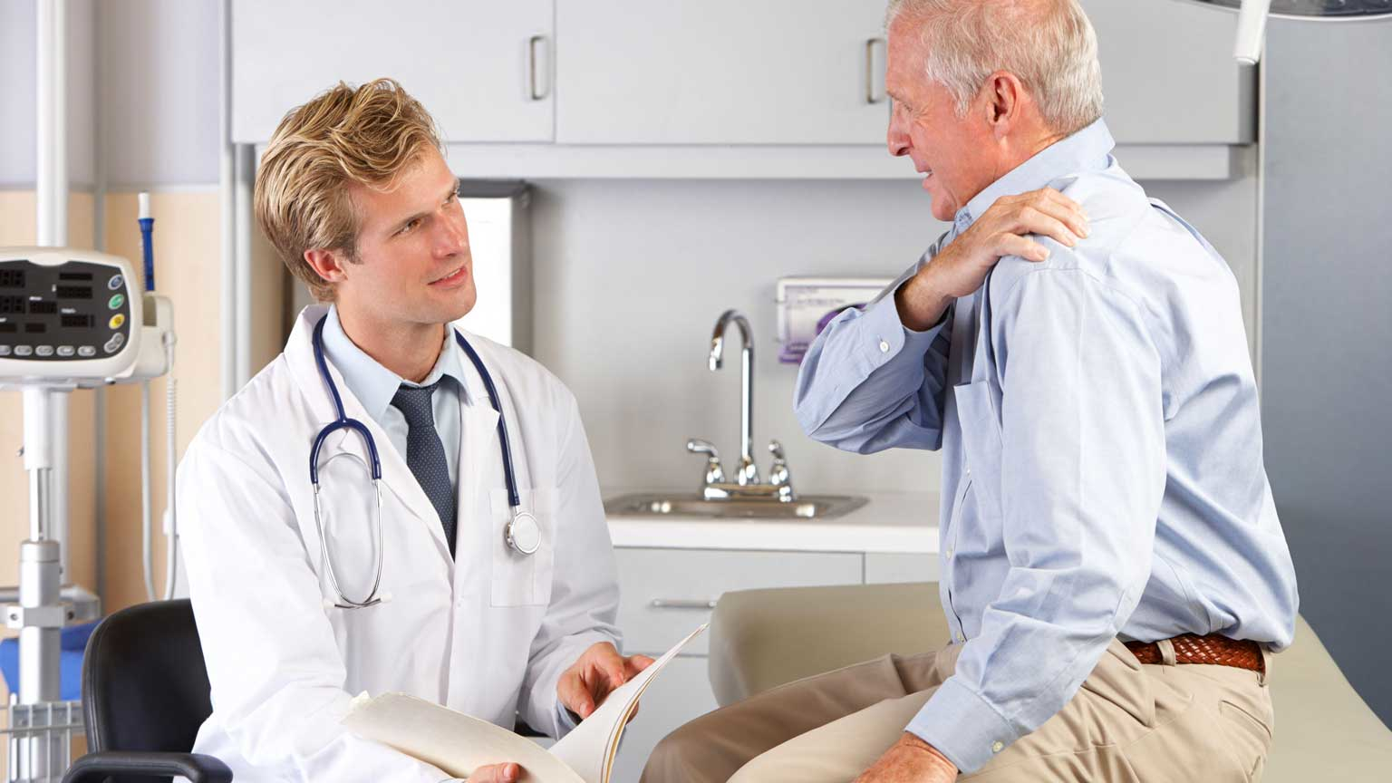 Doctor examing patient