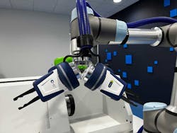 UR+ partner Schunk featured an end-effector gripping solution on a UR5 in a machine tending application. UR+ partner Schunk featured an end-effector gripping solution on a UR5 in a machine tending application.