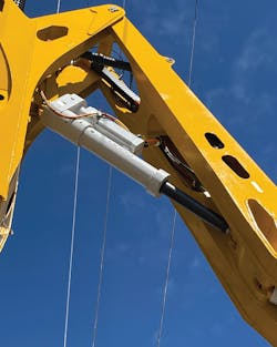 The Stinger attached to a drill rig’s tower. The Stinger attached to a drill rig’s tower.