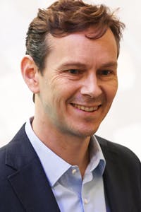 Nicholas Cumins Nicholas Cumins