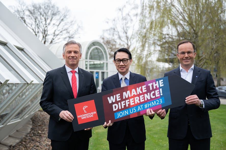 (Left to right) Markus Asch, CEO Rittal International, Arif Havas Oegroseno, Head of Diplomatic Mission for the Embassy of The Republic of Indonesia in Berlin, and Dr. Jochen K&ouml;ckler, chairman of the Managing Board of Deutsche Messe AG, spoke to journalists at the Kick-Off Conference.