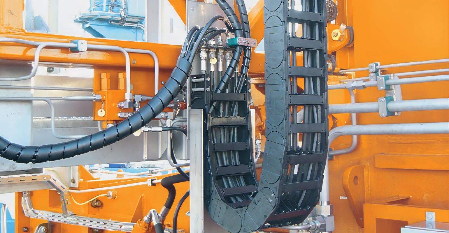 679beb35e409f8ca42664f47 Vertical 1540x800pxtopazdenoisesharpen