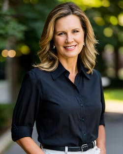 De Anna Mirzadegan De Anna Mirzadegan