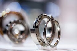 The Schaeffler XZU double-row angular contact needle bearing The Schaeffler XZU double-row angular contact needle bearing