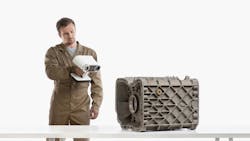 Worker using 3D scanner Worker using 3D scanner