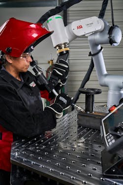 Welder utilizing robotic welding system Welder utilizing robotic welding system