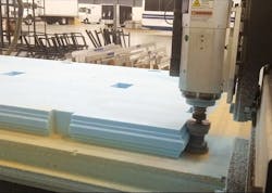 Male profiler during contour operation Male profiler during contour operation