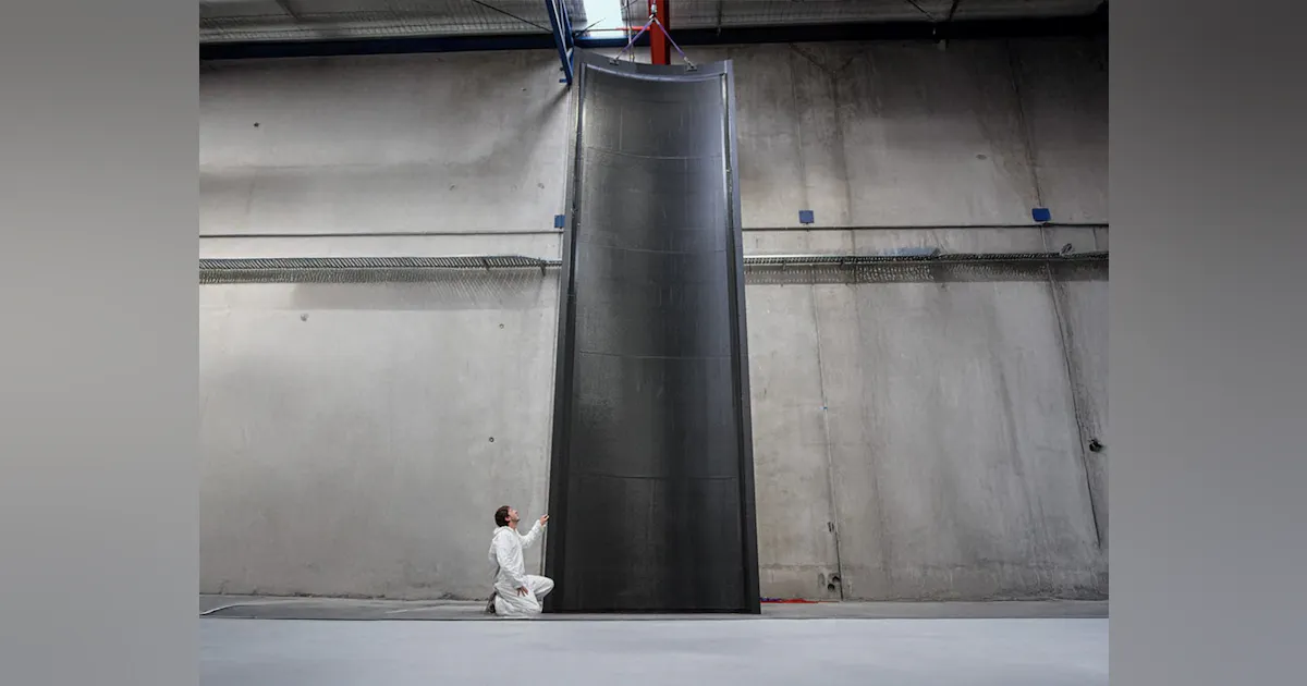 Driving Massive Composite Panels: REDEX Components in High-Speed Fiber ...